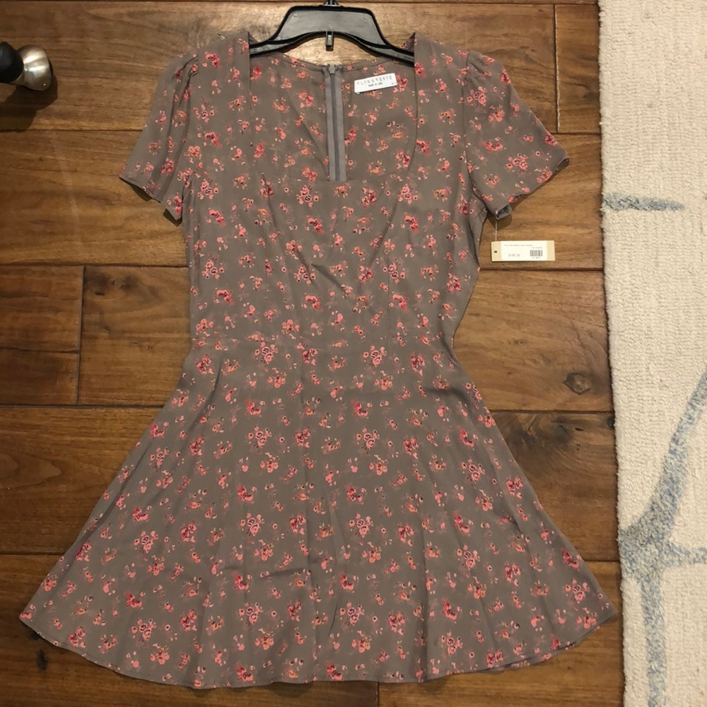 FLYNN SKYE MAIDEN DRESS SIZE SMALL NWT